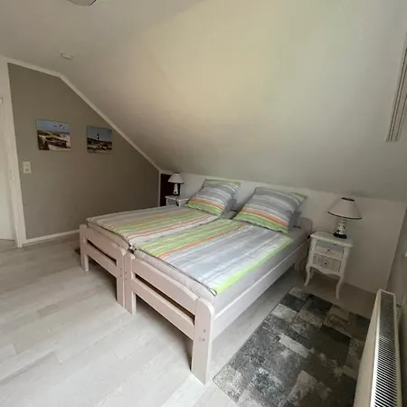 Wohnen Beim Klabautermann Mit Suedbalkon * Wilhelmshaven