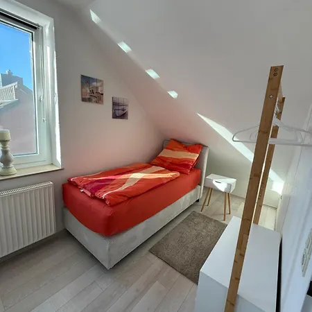 Wohnen Beim Klabautermann Mit Suedbalkon Lägenhet *